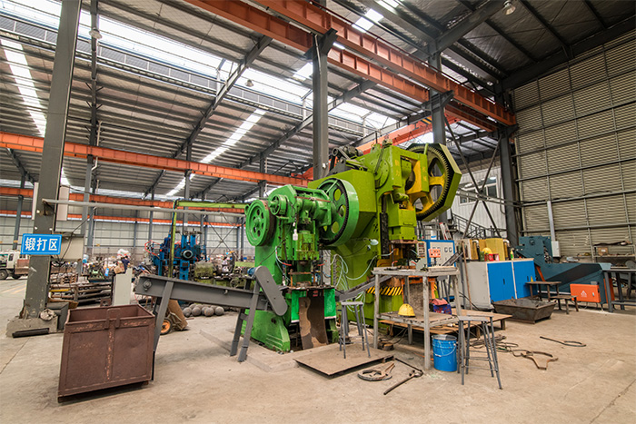 叶城网架配件-锥头加工车间